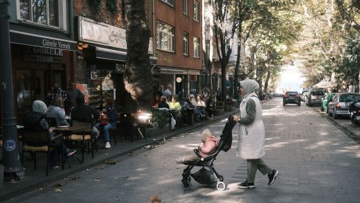 Doona Car Seat and Stroller Review (2026): Worth the Price?